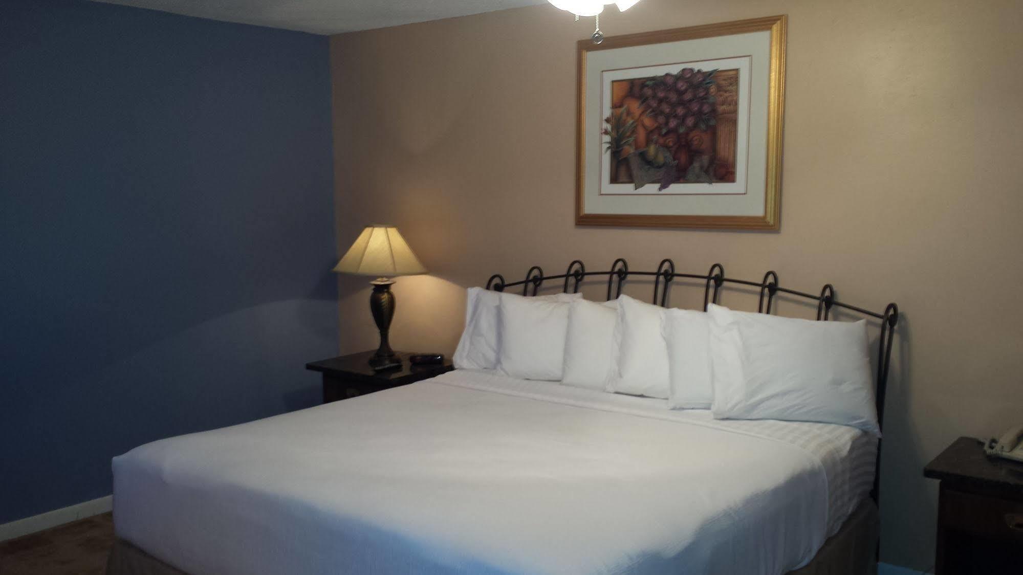 Four Horseman Travel Lodge Pilot Point Luaran gambar